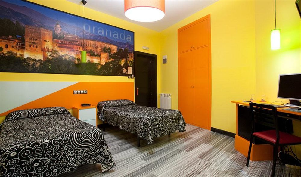 Jc Rooms Santa Ana Madrid Dış mekan fotoğraf
